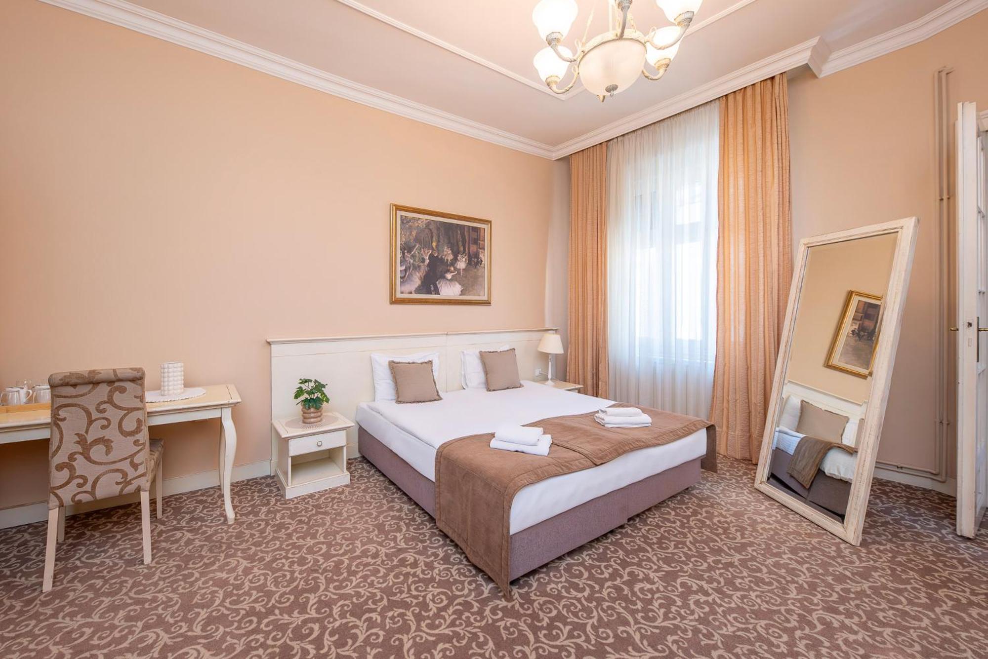 Top Central Rooms Белград Екстериор снимка