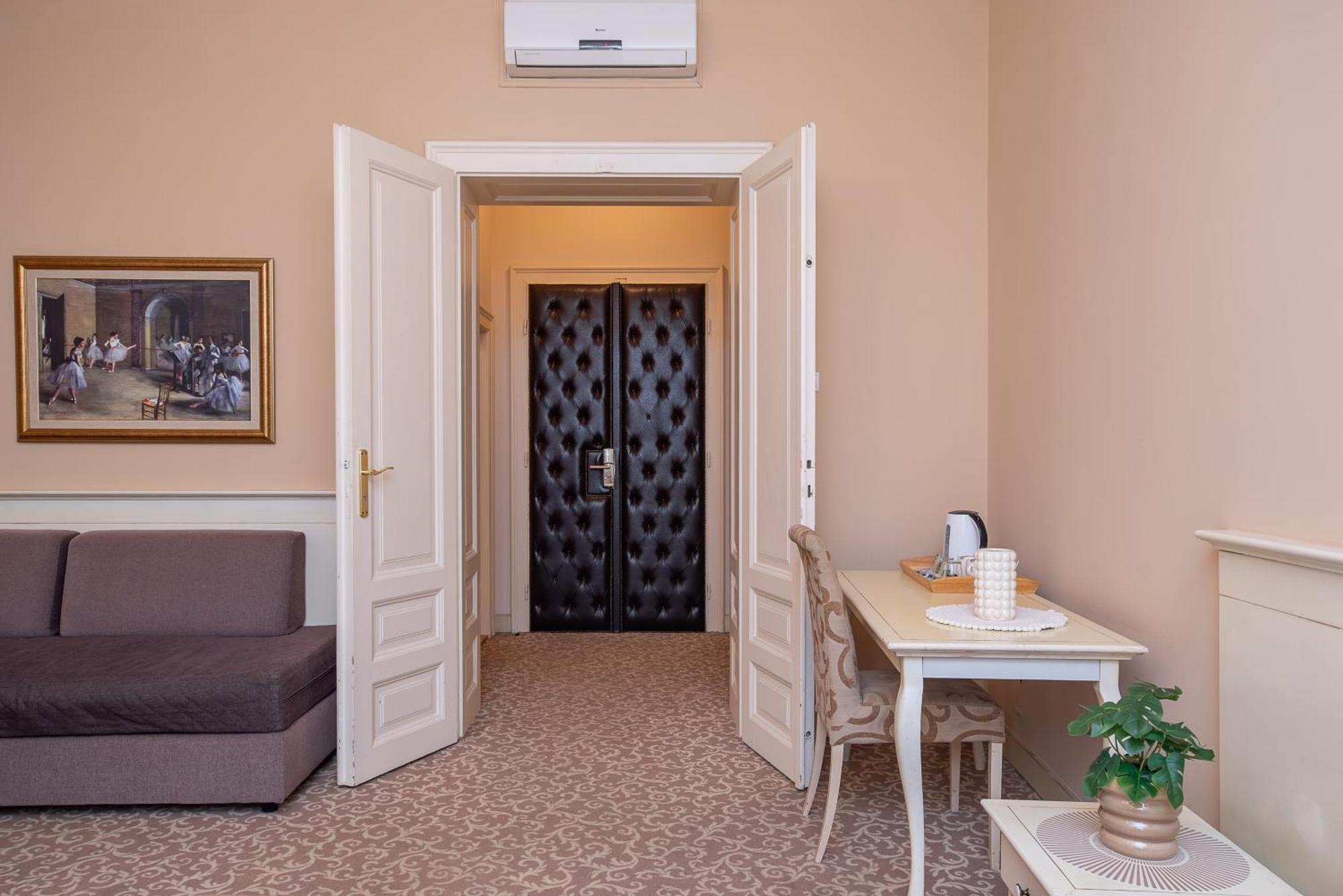 Top Central Rooms Белград Екстериор снимка